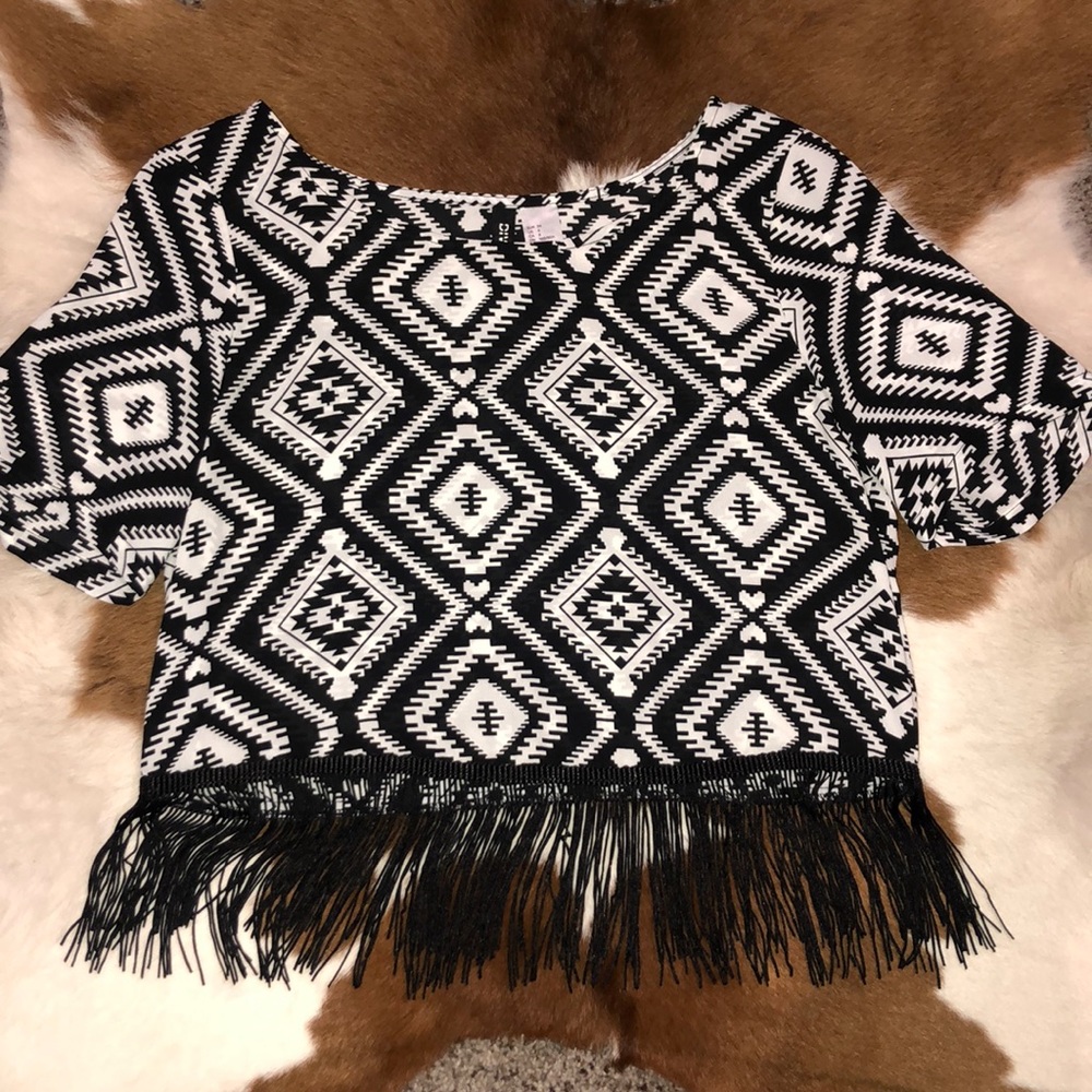 Aztec crop top